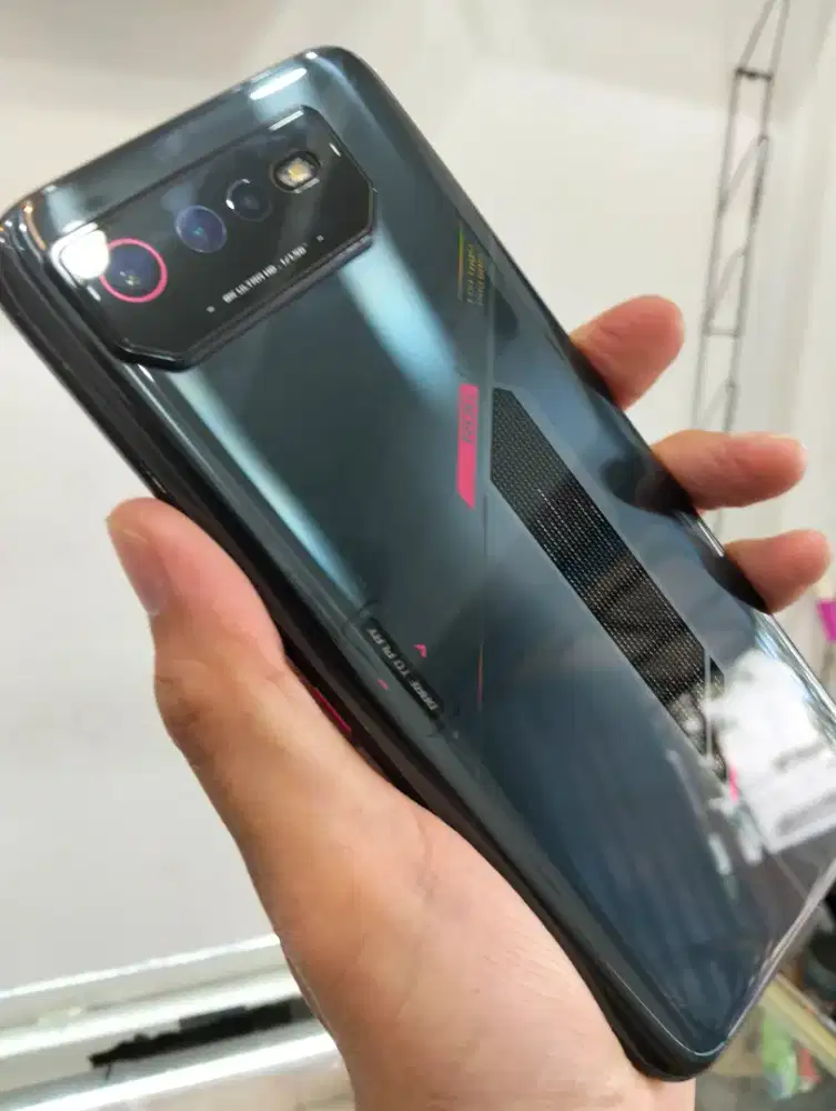 Asus rog 6 8/256