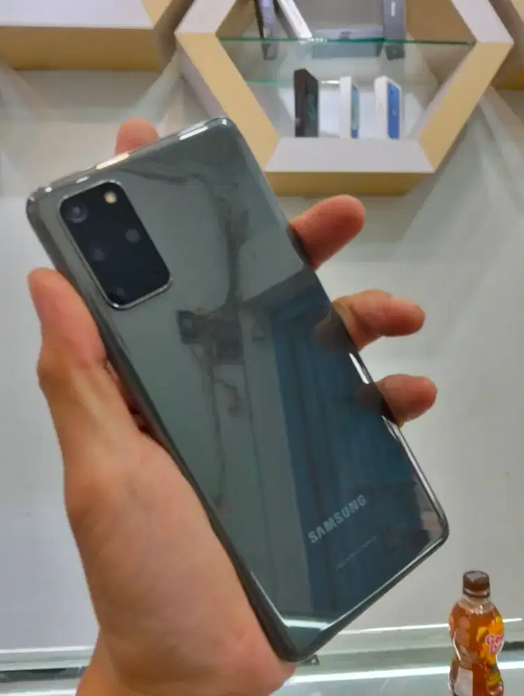 Samsung S20 plus lcd bergaris