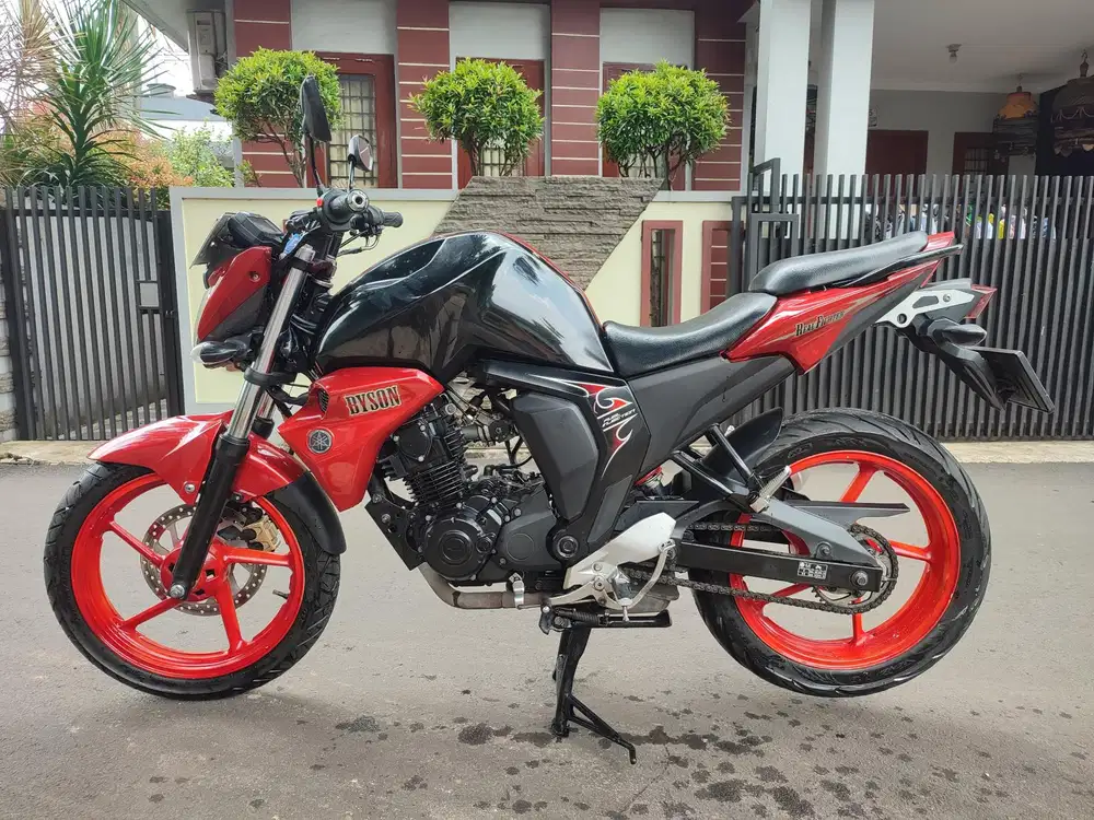 YAMAHA BYSON FI TAHUN 2016
