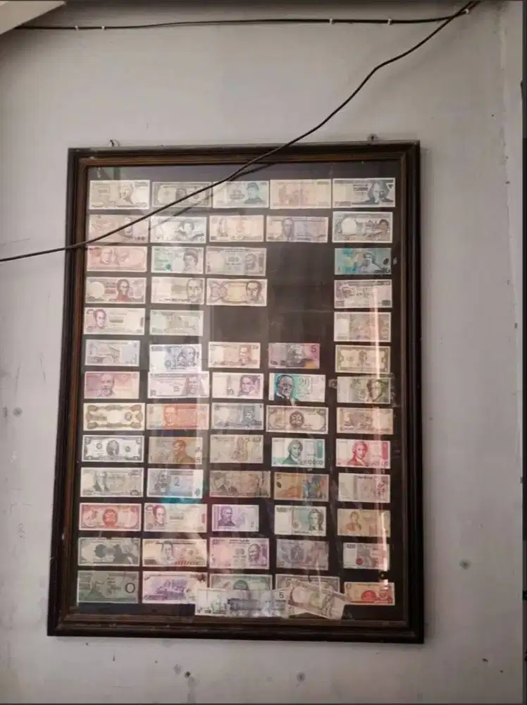 Keloksi Uang Kertas Kuno Berbagai Negera Asli