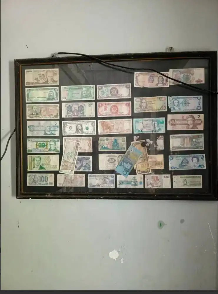Keloksi Uang Kertas Kuno Berbagai Negera Asli