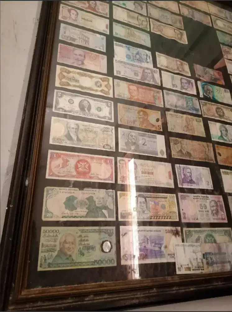 Keloksi Uang Kertas Kuno Berbagai Negera Asli