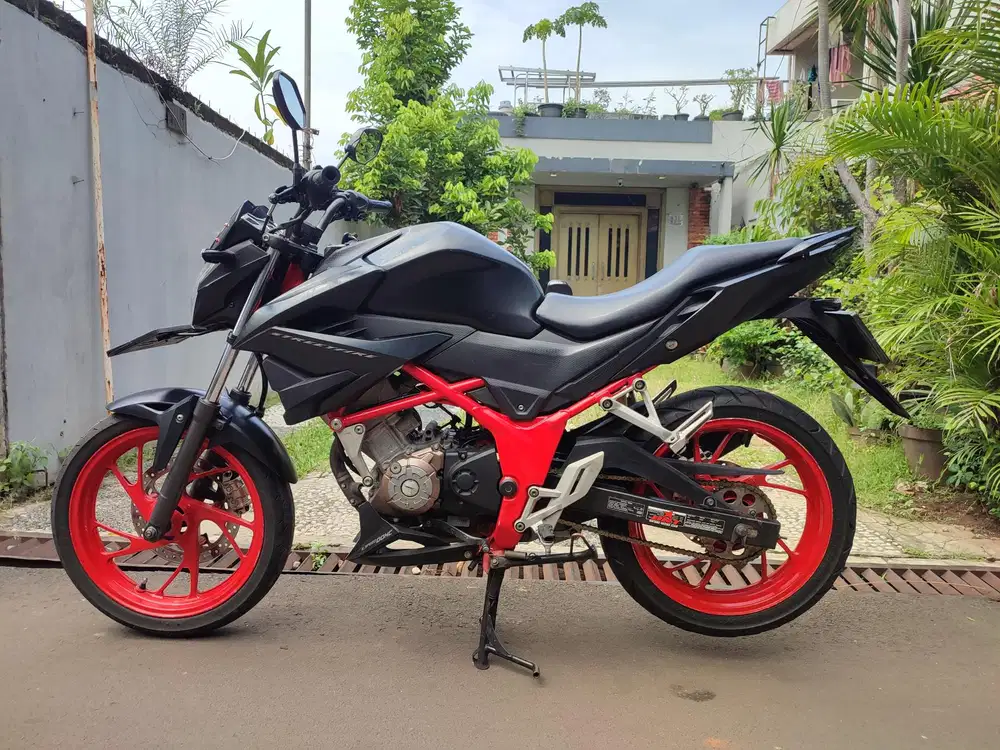 HONDA CB 150R TAHUN 2020