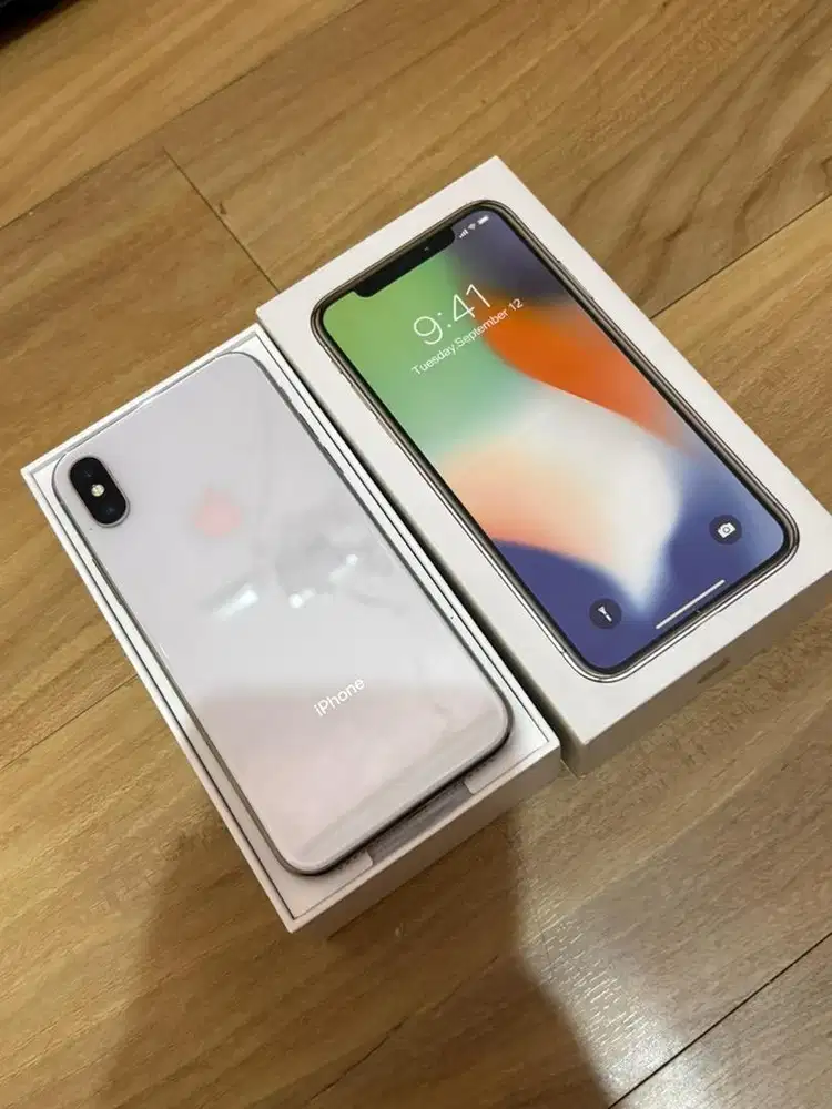 IPHONE X 256 Silver