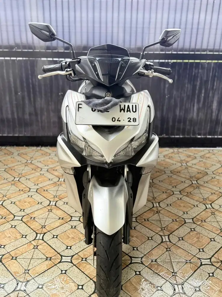 Yamaha aerox abs 2023
