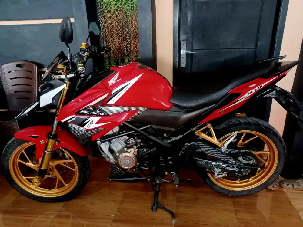 Honda CB led 150 R oneheart
