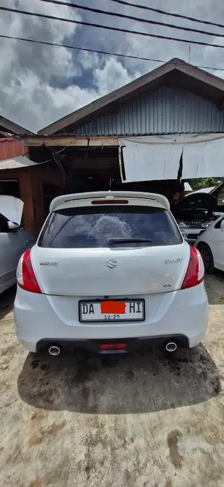 Dijual Suzuki Swift GX 2014 Matic