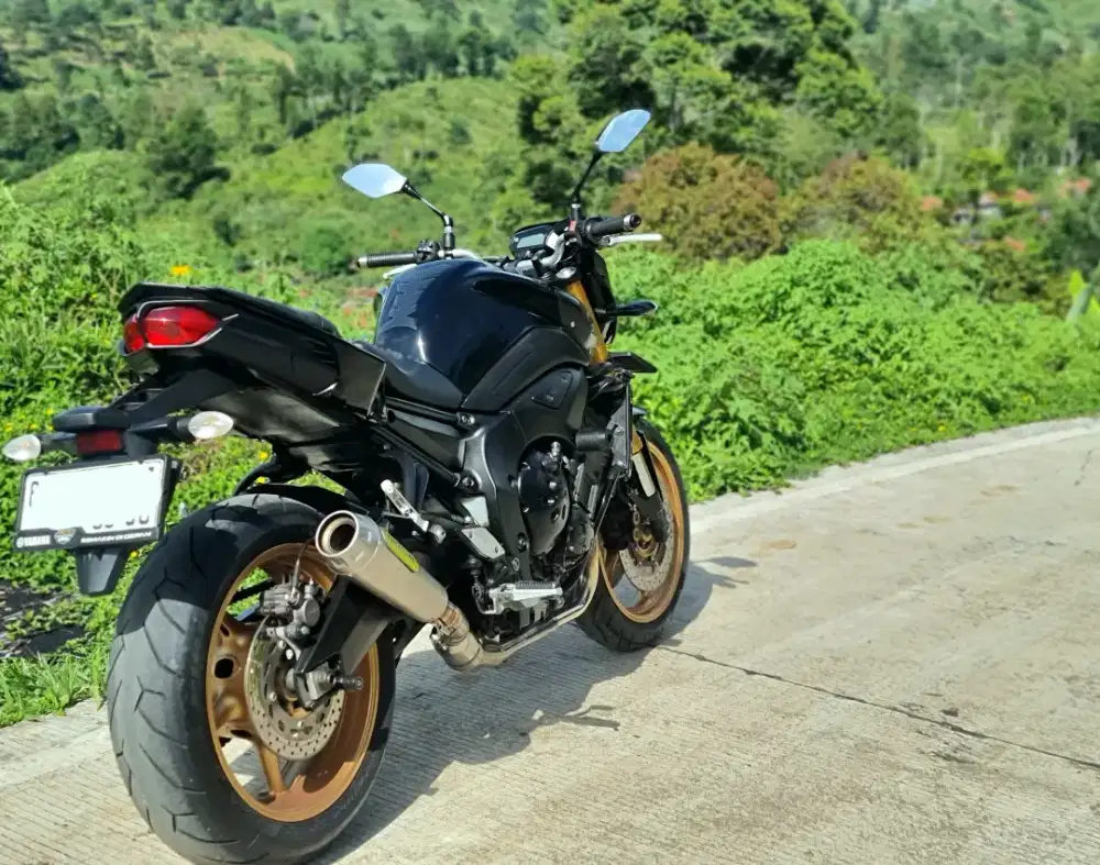 Yamaha Fz8 2014 Hitam