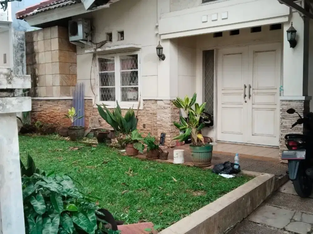 Dijual Cepat Kencana Loka Sektor 12 BSD
