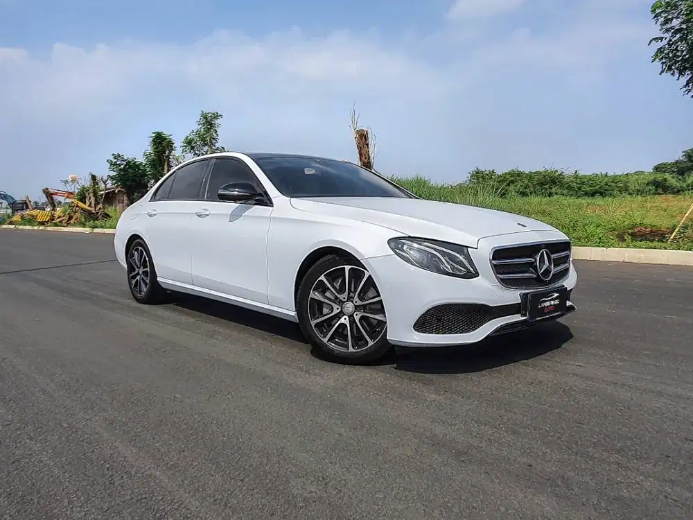 [VERY LOW ODO!!] MERCEDES BENZ E300 AVG 2016