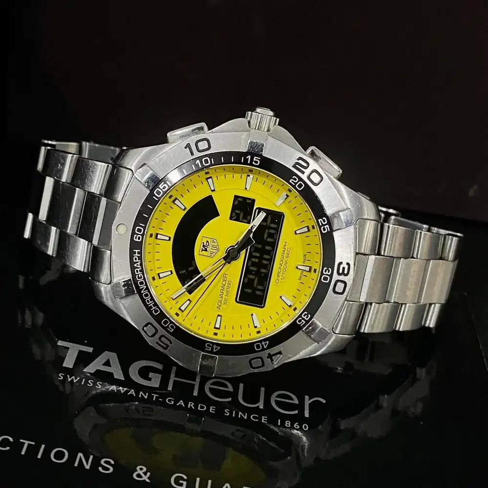 Tag heuer aquaracer caf1011 analog/digital yellow