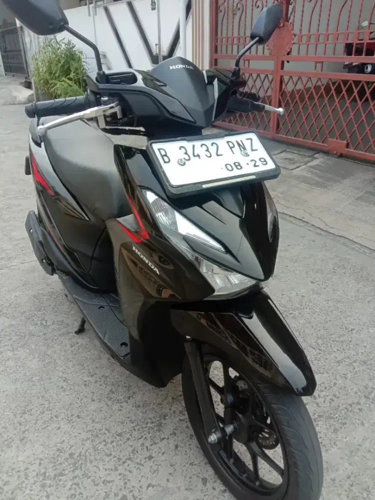 Honda beat new LED tahun 2024.