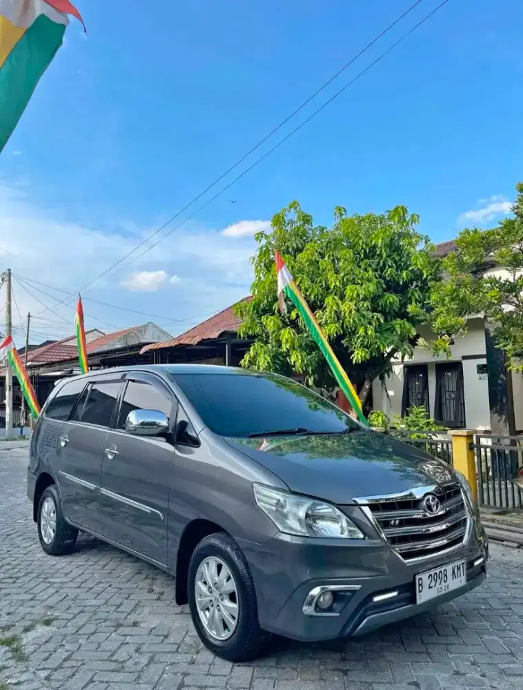 Grand innova 2.5 G Diesel 2015
