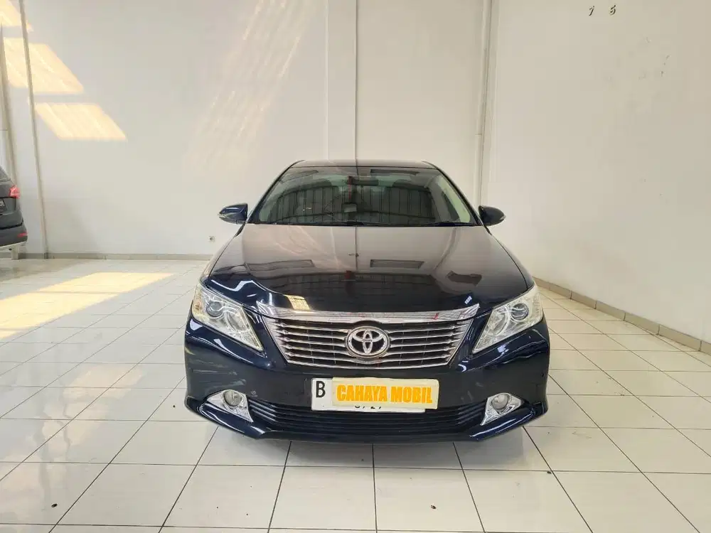 Toyota Camry 2.5 V 2014