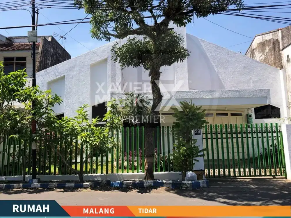 Dijual Rumah Terawat Row Jalan Lebar di Tidar Bawah Malang