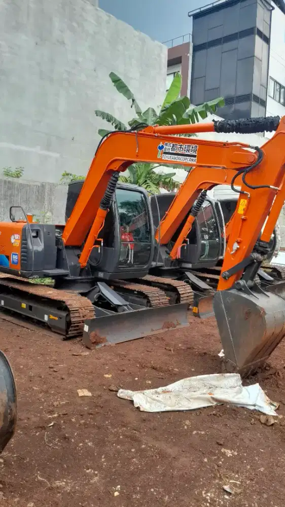 Excavator mini Hitachi ZX70