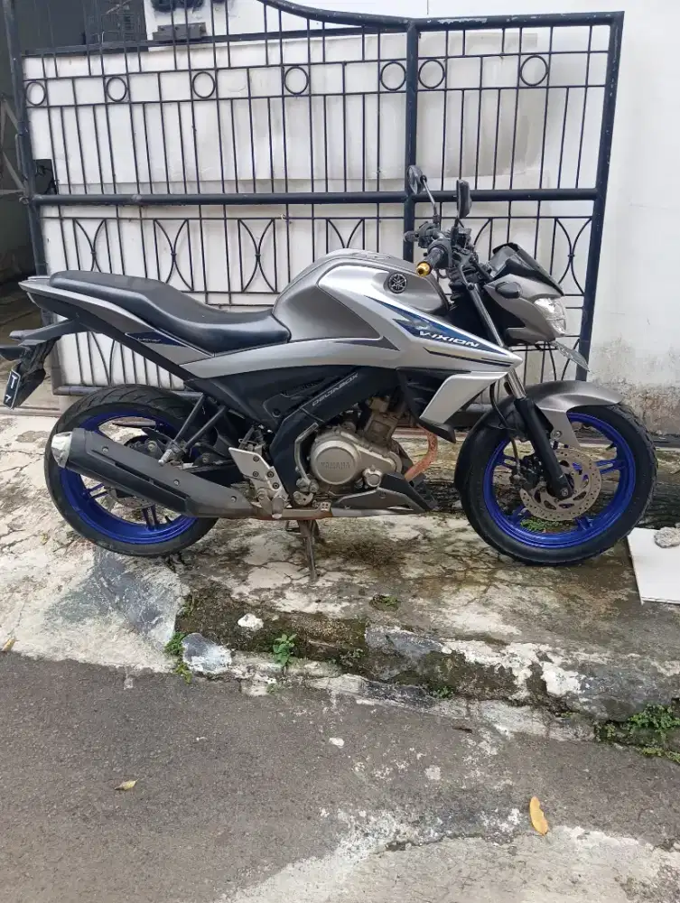 Yamaha Vixion New 2017 fulori mulus pajak panjang mesin alus