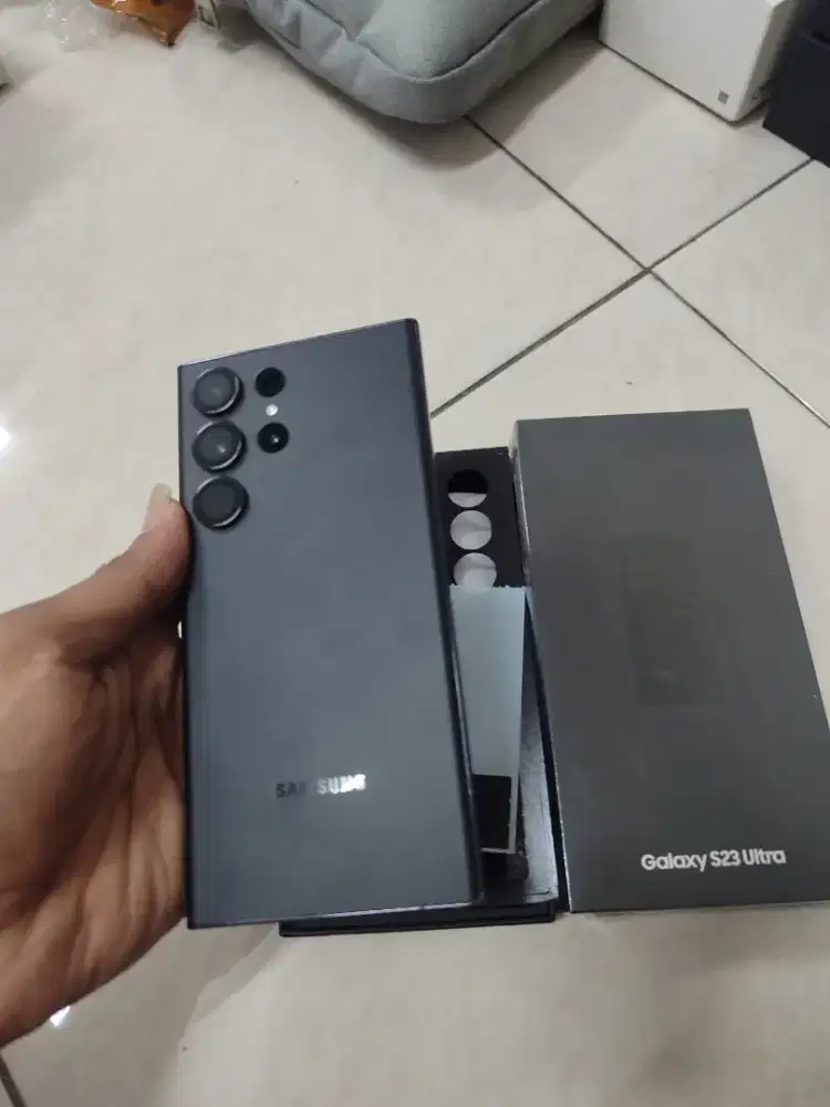 Samsung S23 ultra 12/512 black