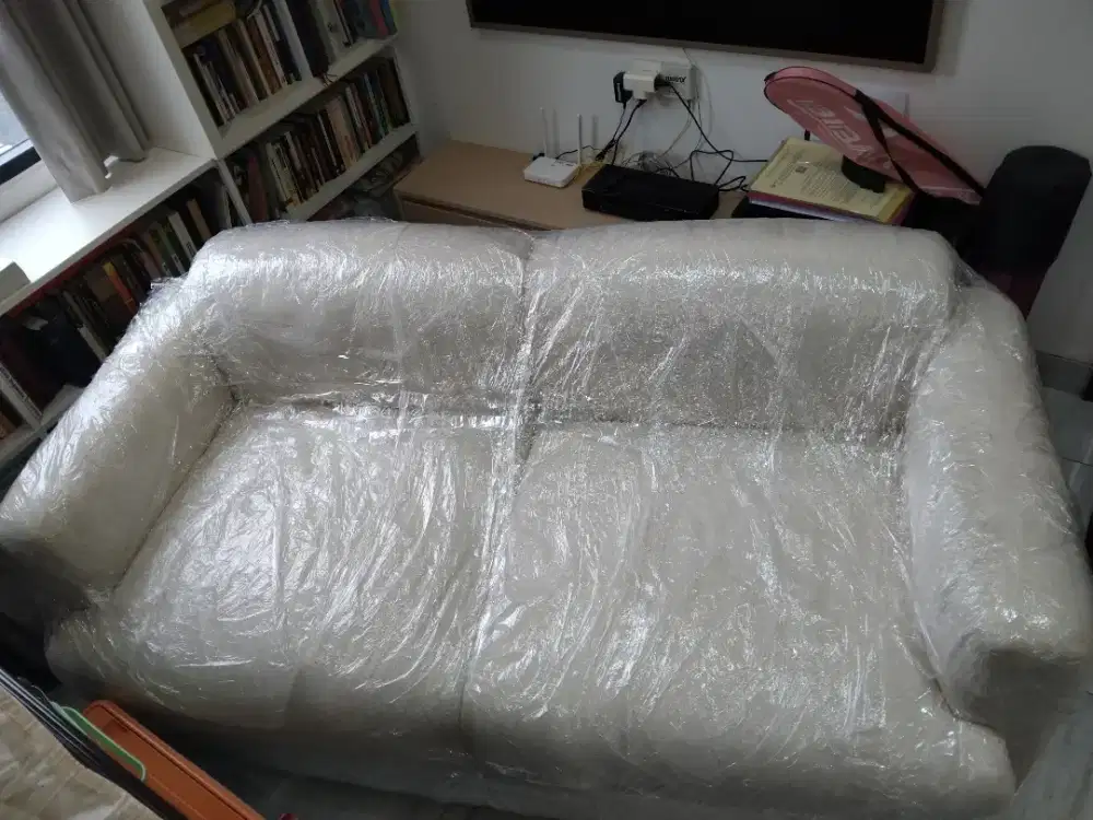 Sofa custim warna krem BARU