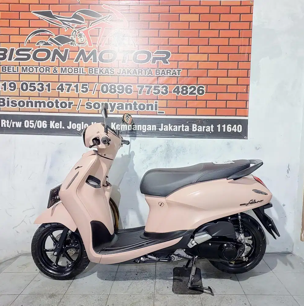 LIKE NEW ! YAMAHA GRAND FILANO LUX HYBRID KEYLESS 125 TAHUN 2025 PINK