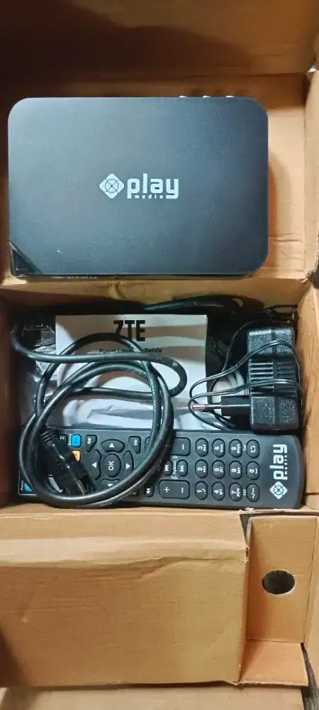 STB Play Media/ZTE ZXV10 B700V5