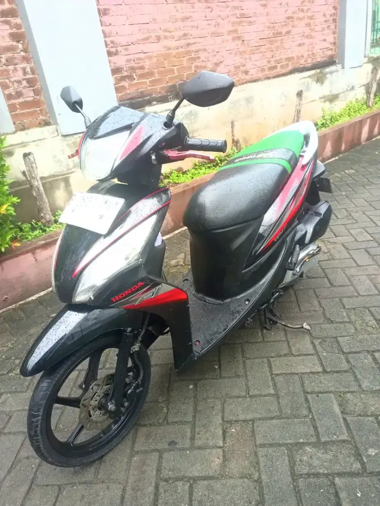 Honda spacy  2013