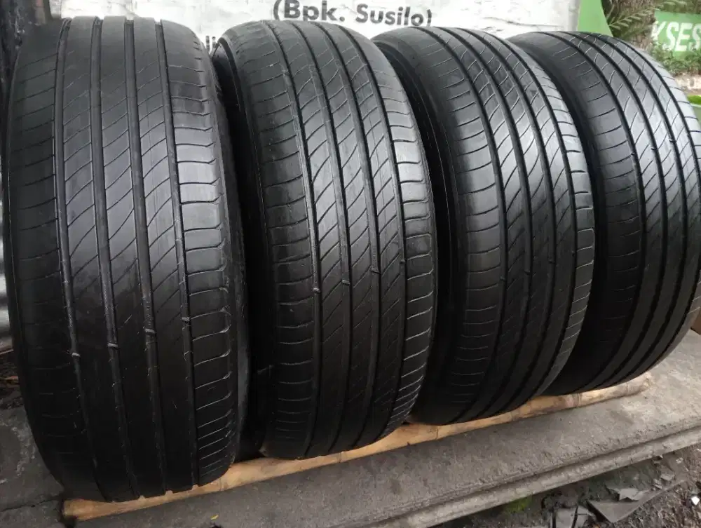 Ban 215/60R17 Michelin primacy 4