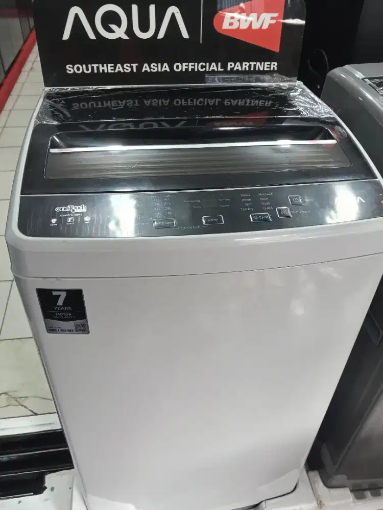 MESIN CUCI AQUA