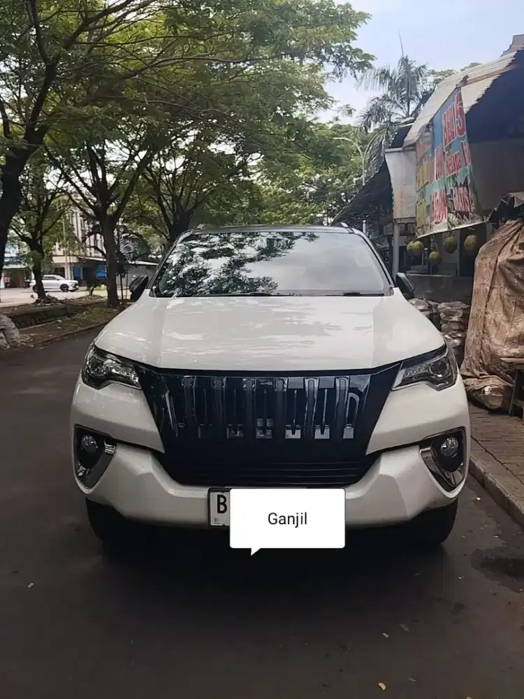 Toyota Fortuner VRZ 2018 AT