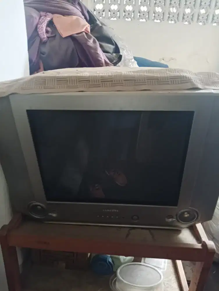 tv tabung rusak
