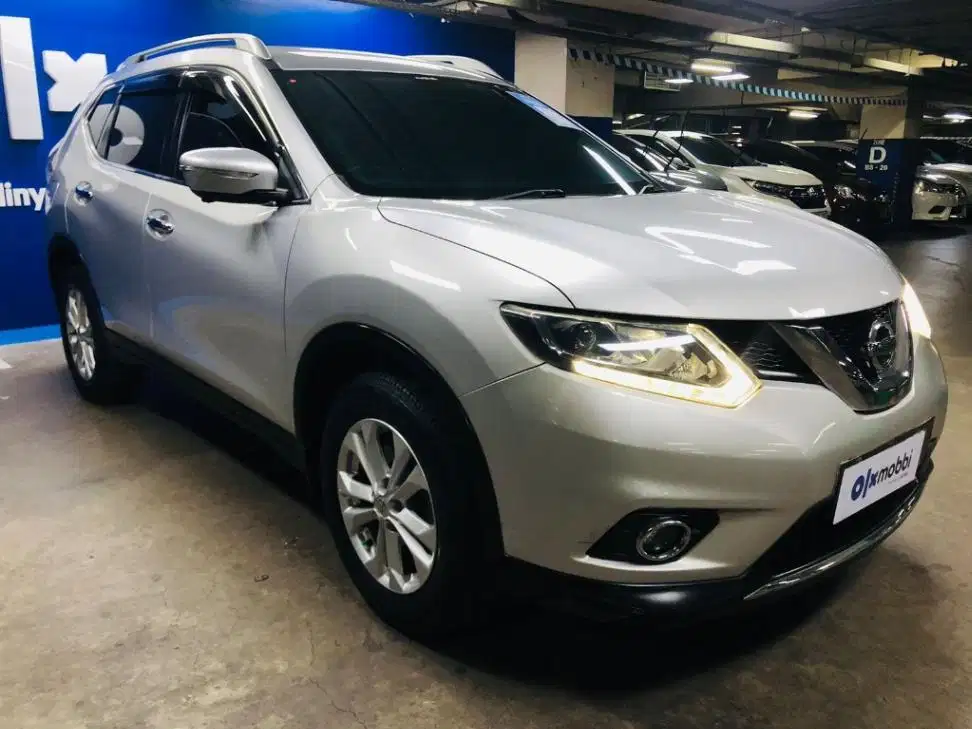 DP RENDAH Nissan XTrail 2.0 Bensin-AT 2018 TYMS