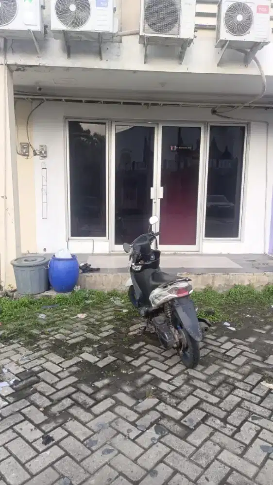 Lowongan kerja Desk Collection