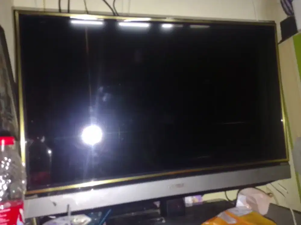 Tv thosiba bekas bagus