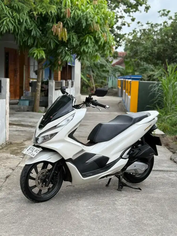 Honda pcx 2019 plat ab pajak on bagus