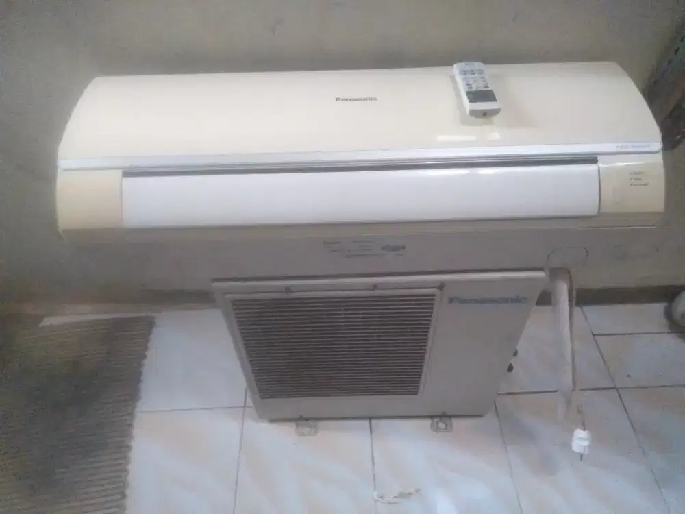 Di jual AC 1 merk panasonic masih bagus dingin