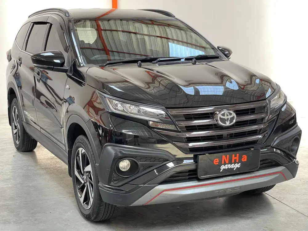Dp 4jt.. Toyota New RUSH TRDs 1.5 A/T 2021.. eNHa garage Semarang..