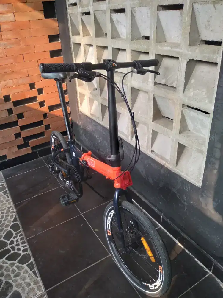 fold x 8 element bike sepeda lipat