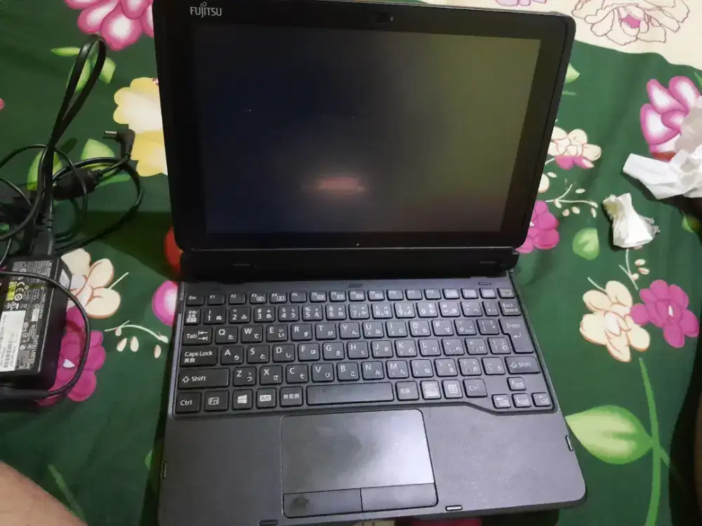 Notebook fujitsu arrows tab Q507