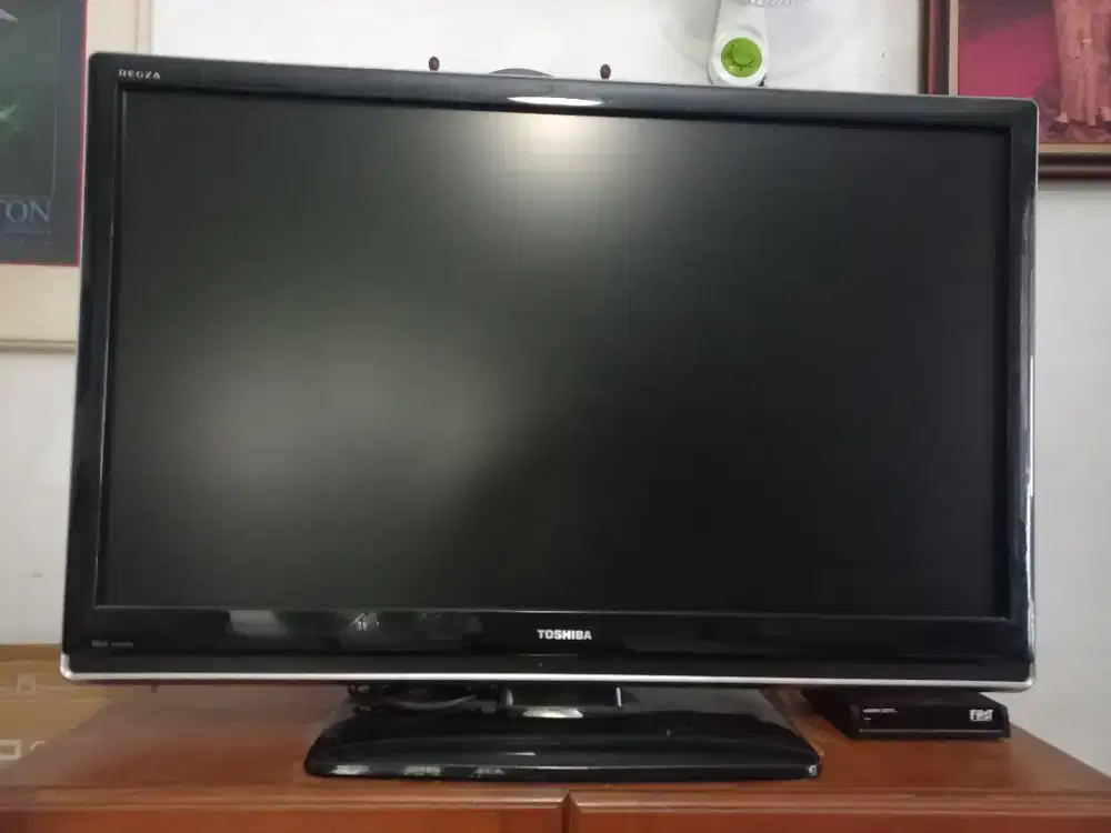 TV LED Toshiba 42 inch