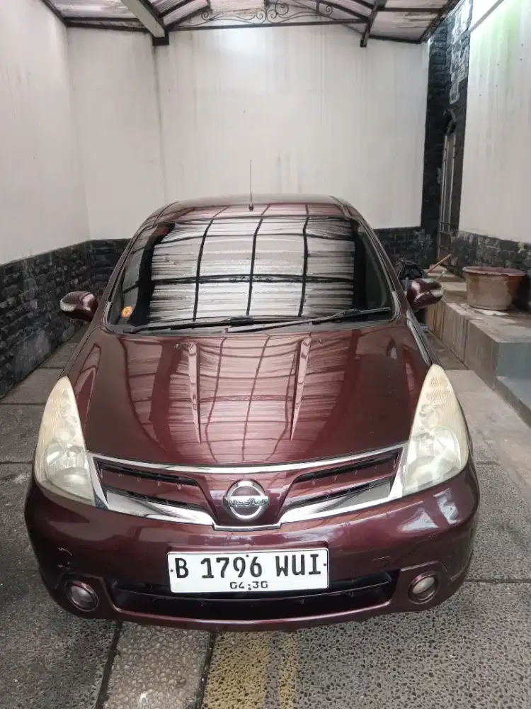 Nissan Grand livina Xv AT  2011 Bensin PerTamax
