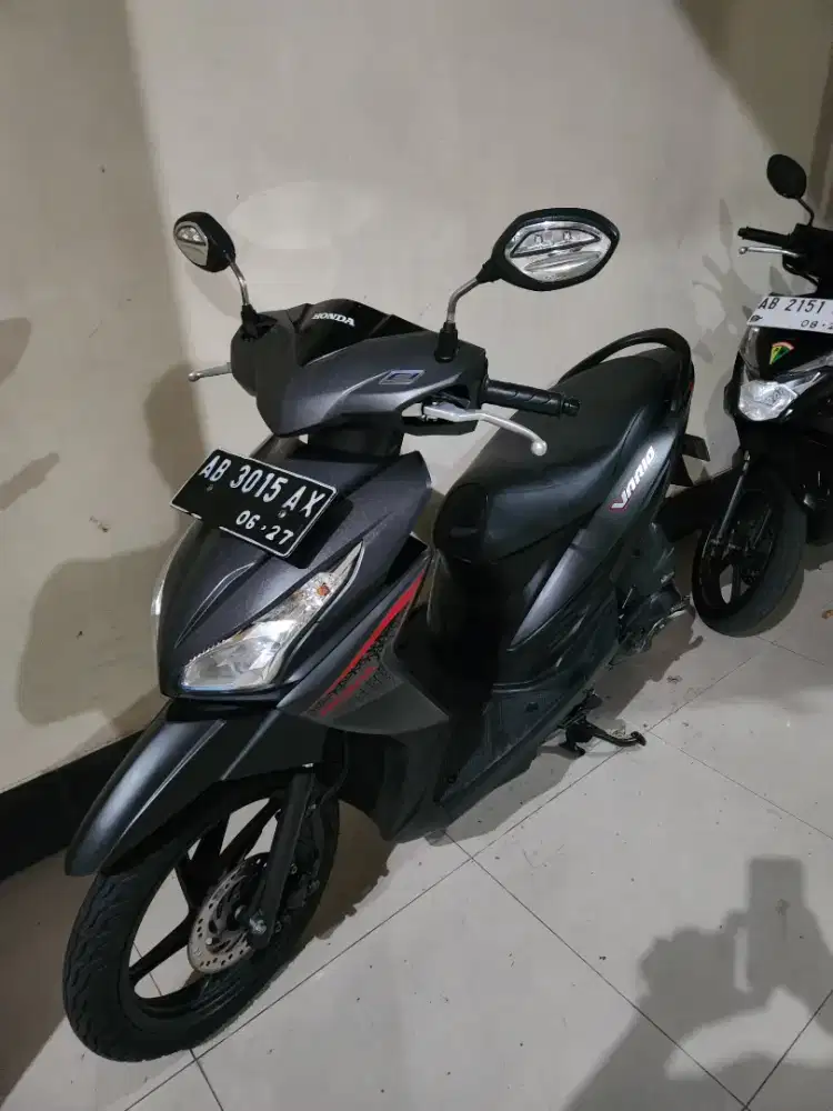 Vario 110 abu abu 2017 gbm bisa tunai atau kredit