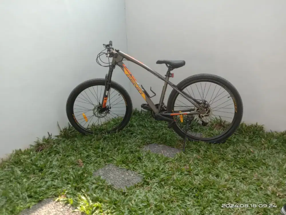 Bissmillah for sale sepeda genio