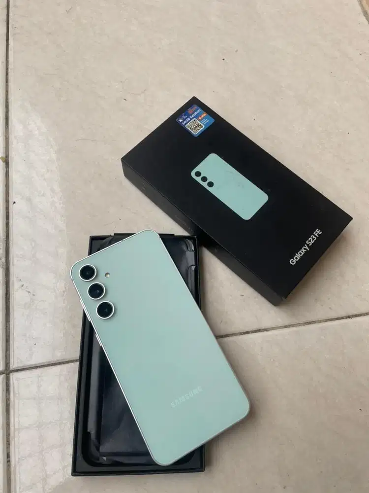 Samsung S23 FE 8/128