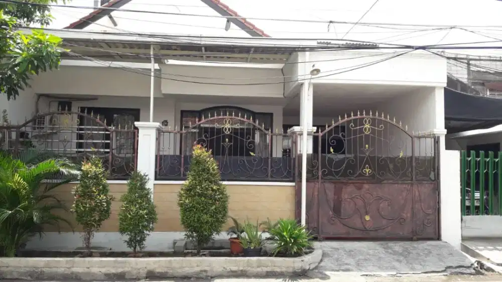 DISEWAKAN RUMAH DARMO 
Siap Huni