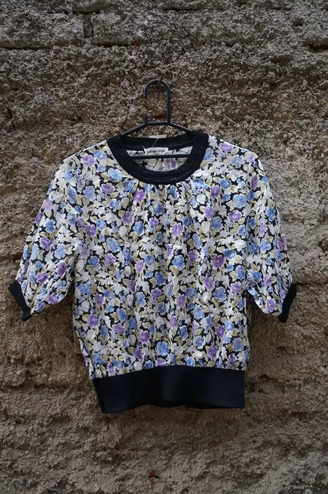 Atasan Lengan Pendek Motif Bunga | Blouse Vintage Floral