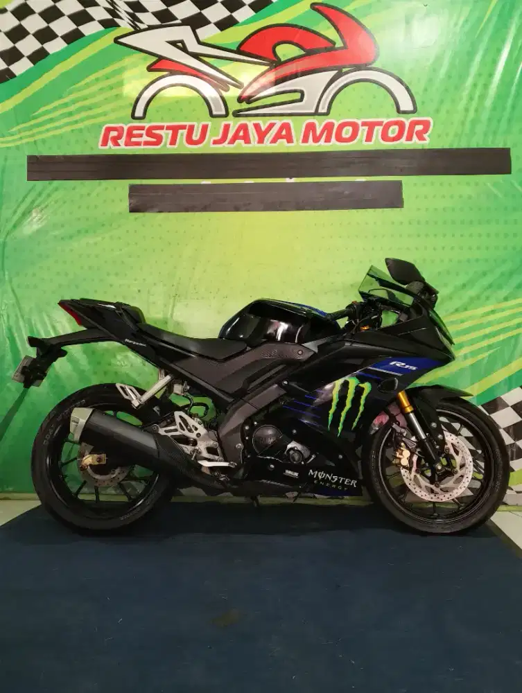 Yamaha R15 V3 th 2019 cash/kredit#rjm