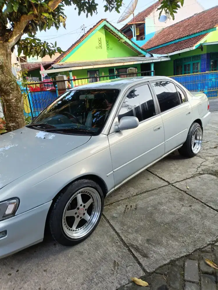 Jual Bu Toyota great corola 1995