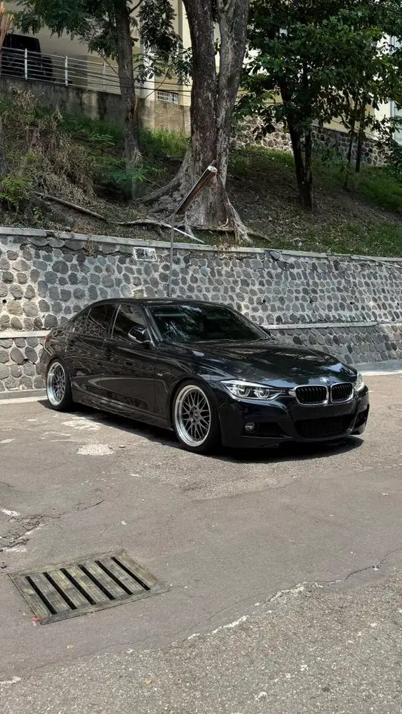 BMW F30 320i LCI B48 2017