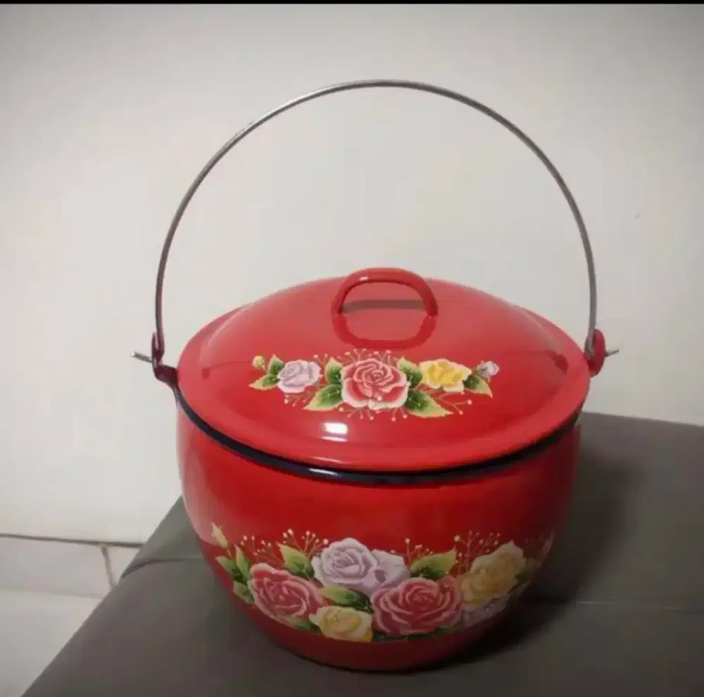 Panci gantung enamel Periuk panci masak dluxe.kondisi sperti baru