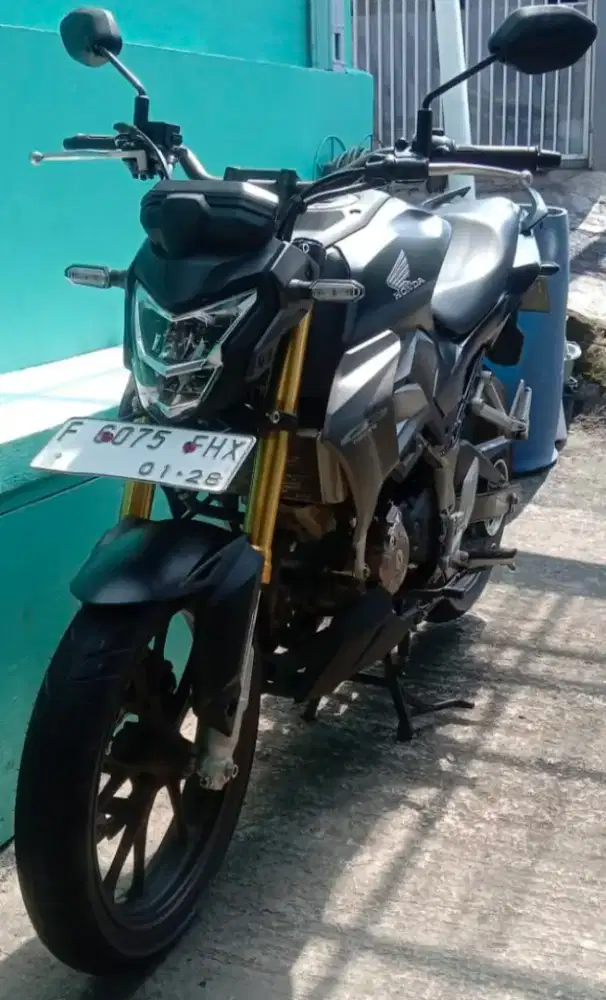 Honda all new CB150 R 2023 km 6.000
